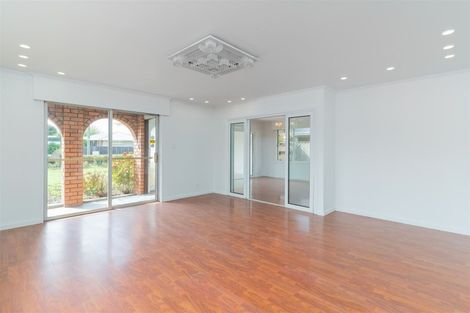 Photo of property in 50 Mooray Avenue, Bishopdale, Christchurch, 8053