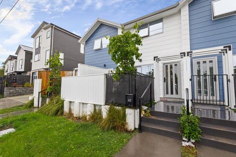 Photo of property in 4/21 Titoki Street, Te Atatu Peninsula, Auckland, 0610