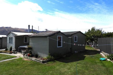 Photo of property in 12 Lindis Crescent, Otematata, 9412