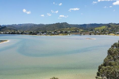 Photo of property in 114 Paku Drive, Tairua, 3508
