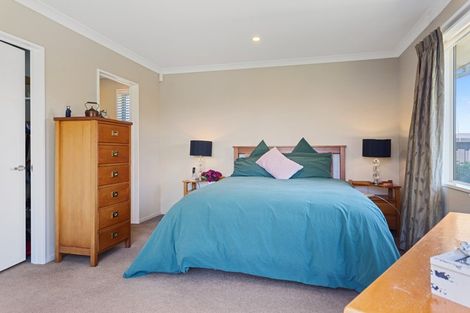 Photo of property in 1 Chestnut Place, Rangiora, 7400