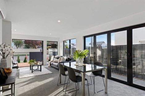 Photo of property in 480b Barbadoes Street, Edgeware, Christchurch, 8013