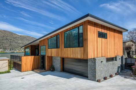 Photo of property in 893 Frankton Road, Frankton, Queenstown, 9300