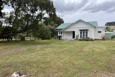 Photo of property in 62 Church Road, Ardmore, Papakura, 2582