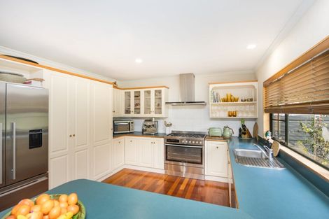 Photo of property in 320 Aokautere Drive, Aokautere, Palmerston North, 4471