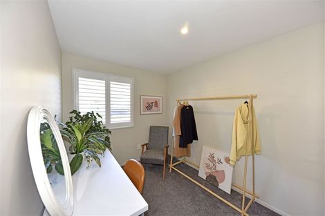 Photo of property in 3 Stedley Place, Heathcote Valley, Christchurch, 8022
