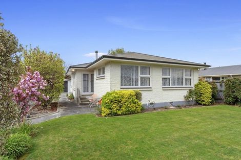 Photo of property in 6 White Street, Rangiora, 7400