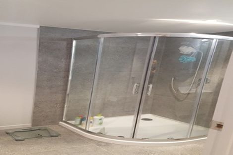 Photo of property in 66a Uxbridge Road, Mellons Bay, Auckland, 2014