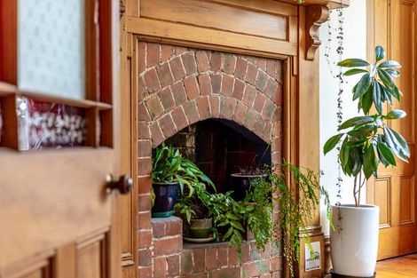 Photo of property in 162 Ohiro Road, Brooklyn, Wellington, 6021