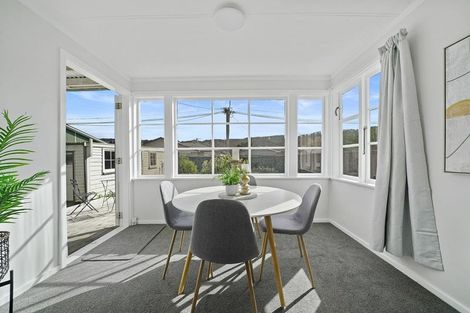 Photo of property in 17 Petherick Street, Taita, Lower Hutt, 5011