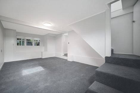 Photo of property in 30 Malvina Place, Bucklands Beach, Auckland, 2014