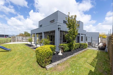 Photo of property in 9 Virginia Grove, Milson, Palmerston North, 4414