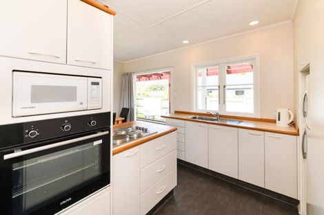 Photo of property in 26 Galway Avenue, Hokowhitu, Palmerston North, 4410