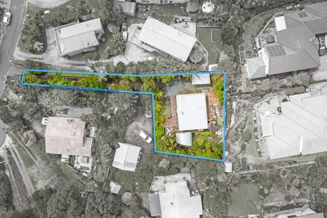 Photo of property in 16a Poplar Road, Stanmore Bay, Whangaparaoa, 0932