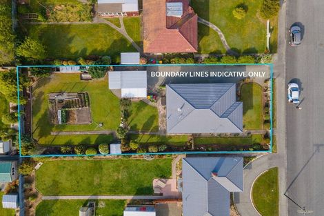 Photo of property in 13 Michael Street, Waimate, 7924