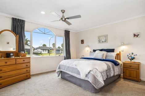 Photo of property in 28 Calypso Drive, Papamoa Beach, Papamoa, 3118
