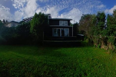 Photo of property in 235b Titirangi Road, Titirangi, Auckland, 0604