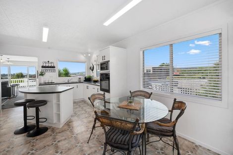 Photo of property in 2 Westbourne Avenue, Pomare, Rotorua, 3015