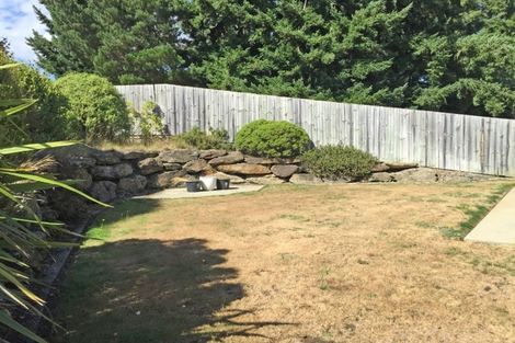 Photo of property in 17 Trevathan Lane, Wanaka, 9305