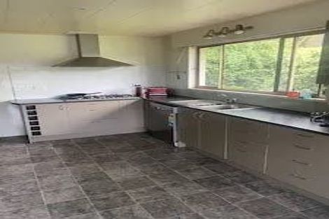 Photo of property in 5 Alleyne Court, Brown Owl, Upper Hutt, 5018