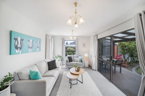 Photo of property in 6 Omega Place, Casebrook, Christchurch, 8051