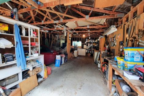 Photo of property in 746 Clutha River Road, Rongahere, Balclutha, 9274