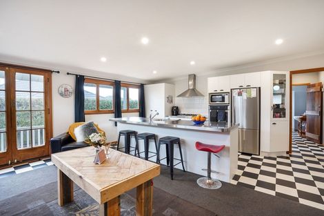 Photo of property in 36 Knowles Street, Terrace End, Palmerston North, 4410