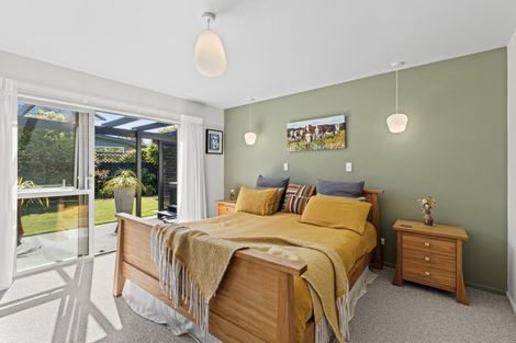 Photo of property in 12 Cotswolds Close, Otamatea, Whanganui, 4500