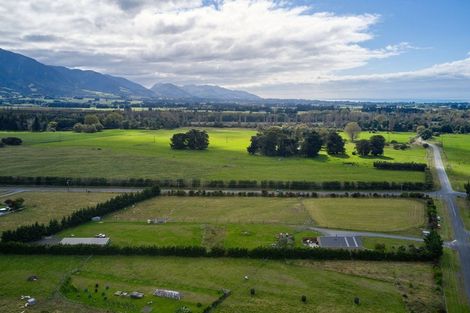 Photo of property in 10 Lake Hills Road, Inland Road, Kaikoura, 7373