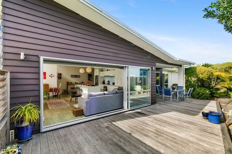 Photo of property in 328 Cook Drive, Whitianga, 3510
