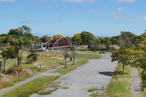 Photo of property in 2/49 Cowes Street, Avondale, Christchurch, 8061