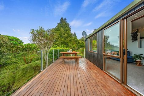 Photo of property in 321 Wairere Road, Waitakere, Henderson, 0782