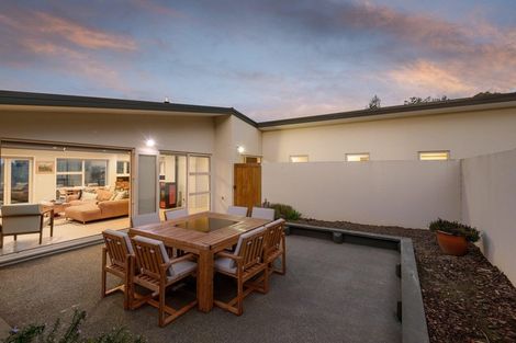 Photo of property in 38 Millhill Lane, Huntsbury, Christchurch, 8022