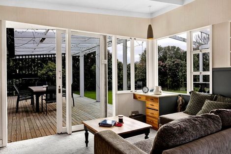 Photo of property in 3 Mccarthy Street, Hawera, 4610