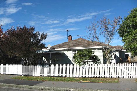 Photo of property in 9 Verran Place, Fendalton, Christchurch, 8052