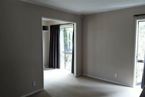 Photo of property in 14 Palmetto Place, Goodwood Heights, Auckland, 2105