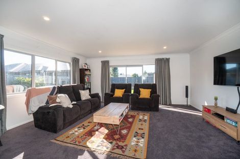 Photo of property in 26a Oak Crescent, Ashhurst, 4810