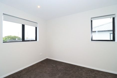 Photo of property in 14b Gulf Crest, Bucklands Beach, Auckland, 2012