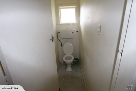 Photo of property in 19 Plumley Crescent, Mangere, Auckland, 2022