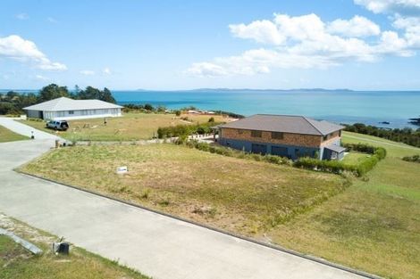 Photo of property in 34 Eagles Way, Cable Bay, 0420