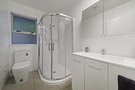 Photo of property in 2/94a Staveley Street, Avonhead, Christchurch, 8042