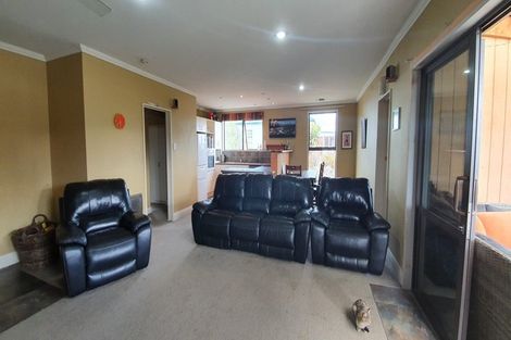 Photo of property in 35 Lauder-omakau Road, Omakau, 9376