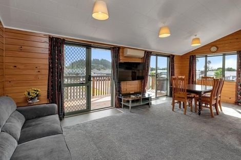 Photo of property in 43 Tamure Place, Ruakaka, 0116