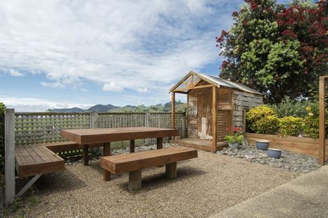 Photo of property in 39 Browns Drive, Waihi Beach, 3611