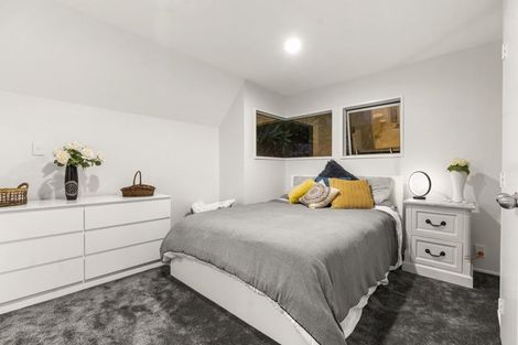 Photo of property in 43 Shuttleworth Place, Manly, Whangaparaoa, 0930