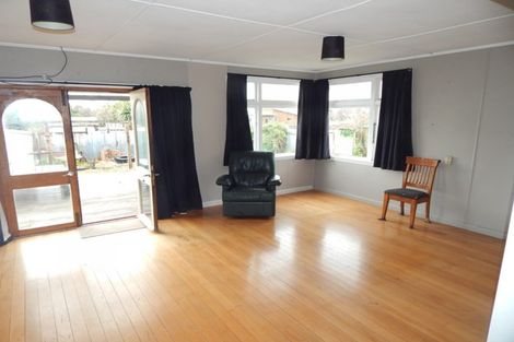 Photo of property in 1 Curtis Street, Hector, 7822