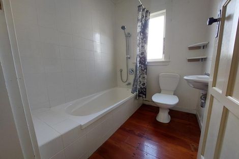 Photo of property in 19 Hazel Avenue, Mount Roskill, Auckland, 1041