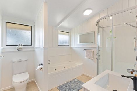 Photo of property in 821 Tariki Road, Ratapiko, Inglewood, 4390