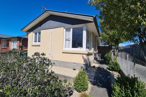 Photo of property in 34 Bickerton Street, Wainoni, Christchurch, 8061