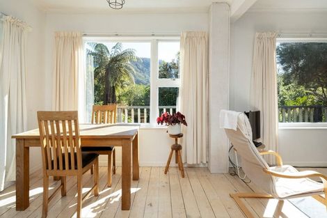 Photo of property in 786 Queen Charlotte Drive, Havelock, Picton, 7281